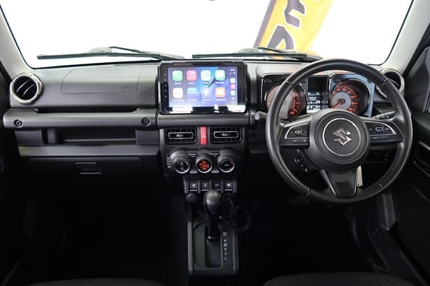 2022 Suzuki Jimny GLX in Green