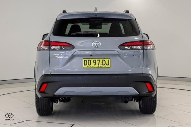2025 Toyota Corolla Cross GXL in Grey