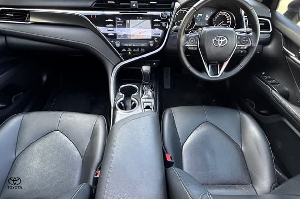 2018 Toyota Camry SX in White
