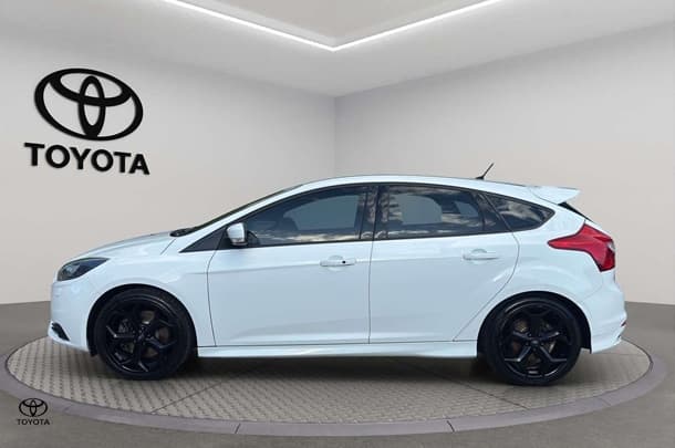 2013 Ford Focus ST in White