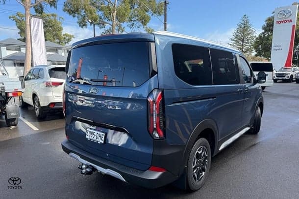 2024 Ford Tourneo Active in Blue