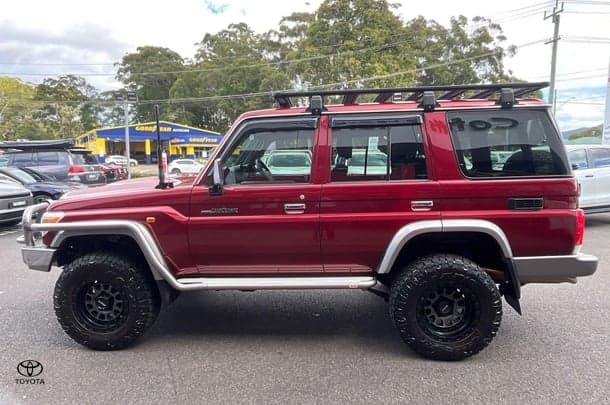2022 Toyota Landcruiser GXL in Red