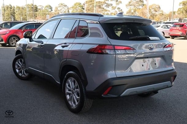 2023 Toyota Corolla Cross GXL in Grey