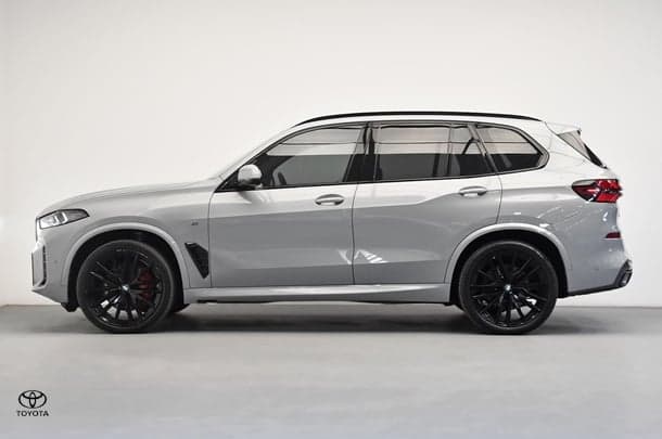 2023 BMW X5 xDrive40i M Sport in Brooklyn Grey