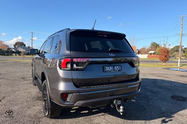 2025 Ford Everest Sport in Grey