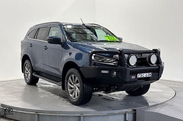 2023 Isuzu MU-X LS-U in Blue