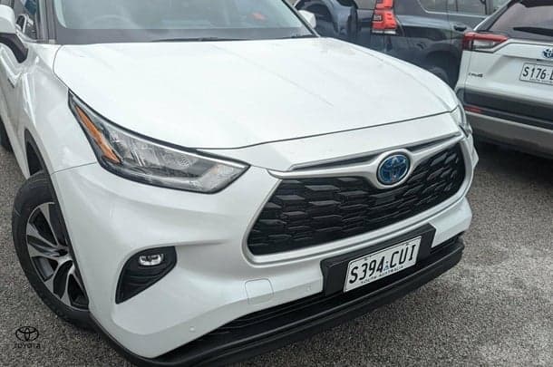 2022 Toyota Kluger GXL AWD in White