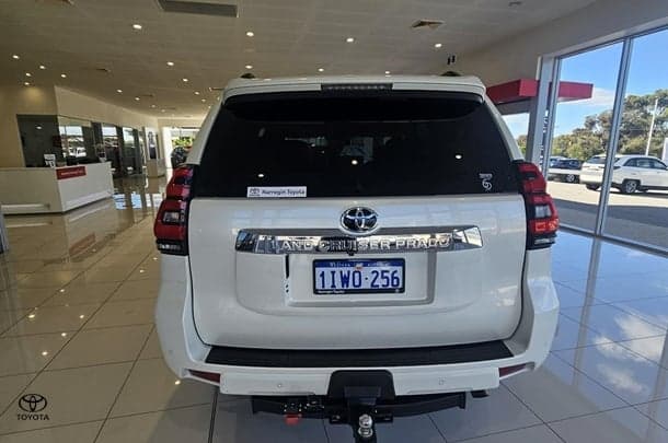 2023 Toyota Landcruiser Prado GXL in White