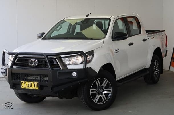 2021 Toyota Hilux SR in White