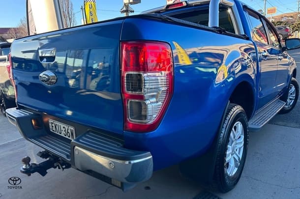 2020 Ford Ranger XLT in Black