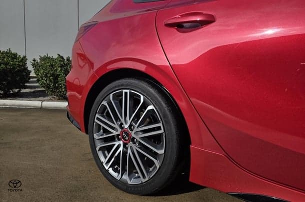 2020 Kia Cerato GT in Red