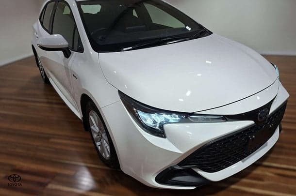 2025 Toyota Corolla Ascent Sport in White