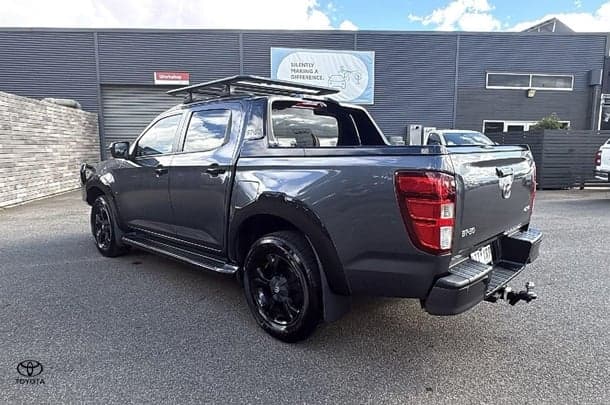 2023 Mazda BT-50 SP in Grey