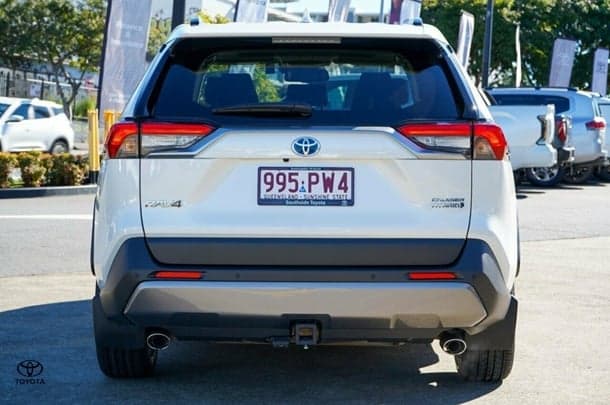 2020 Toyota RAV4 Cruiser-AWD in White