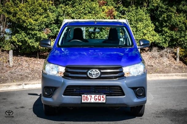 2016 Toyota Hilux Workmate in Blue