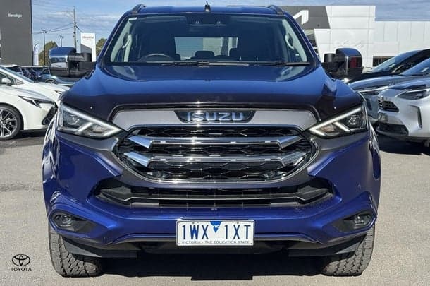 2022 Isuzu MU-X LS-T in Blue