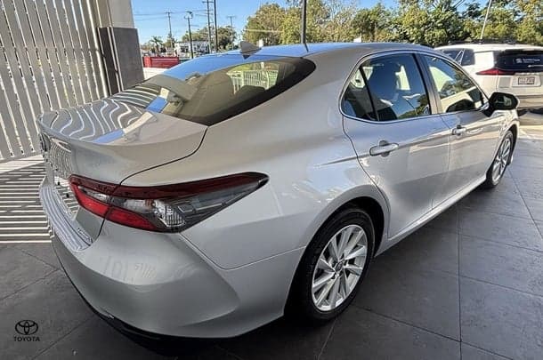 2021 Toyota Camry Ascent in Silver