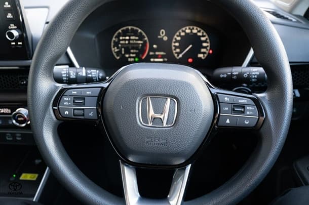 2025 Honda CR-V VTi X+ in White