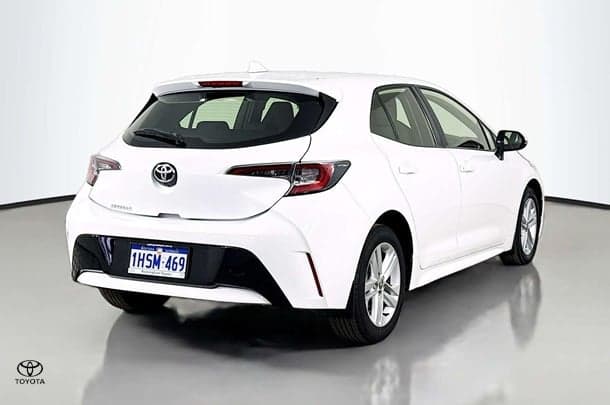 2022 Toyota Corolla Ascent Sport in White