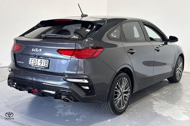 2021 Kia Cerato Sport in Grey