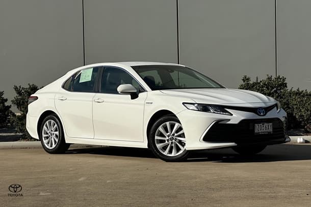 2024 Toyota Camry Ascent in White