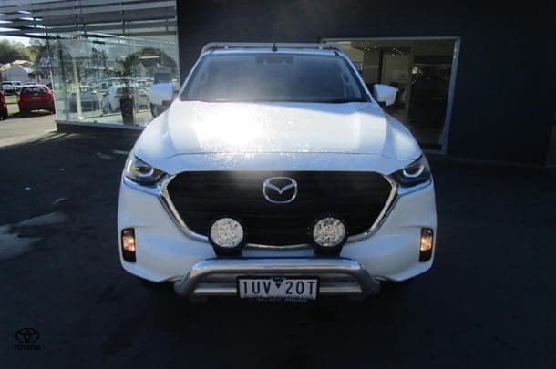 2021 Mazda BT-50 XT in White