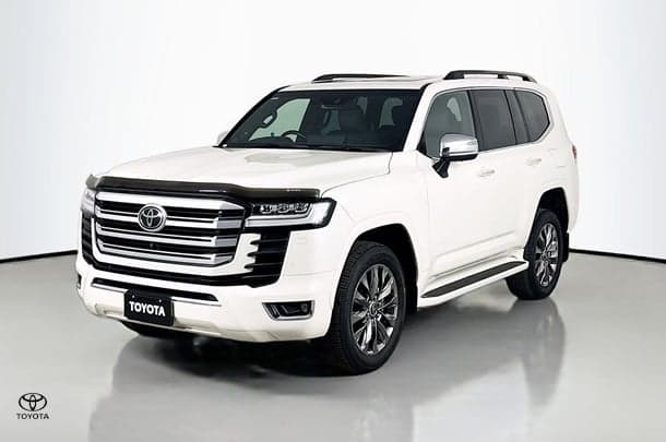 2022 Toyota Landcruiser Sahara ZX in White