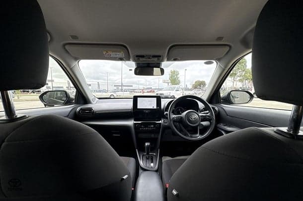 2024 Toyota Yaris Cross GX in Black