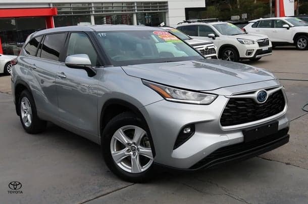 2024 Toyota Kluger GX in Silver
