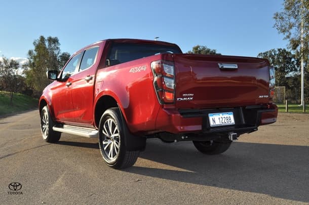 2025 Isuzu D-MAX LS-U in Other