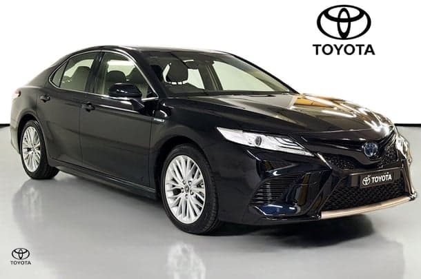 2020 Toyota Camry SL in Black