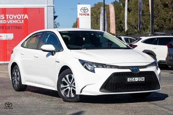 2021 Toyota Corolla Ascent Sport Hybrid in White