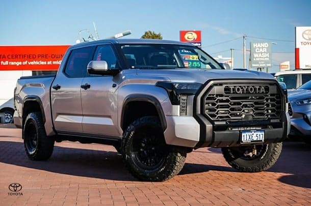 2023 Toyota Tundra Limited in Silver