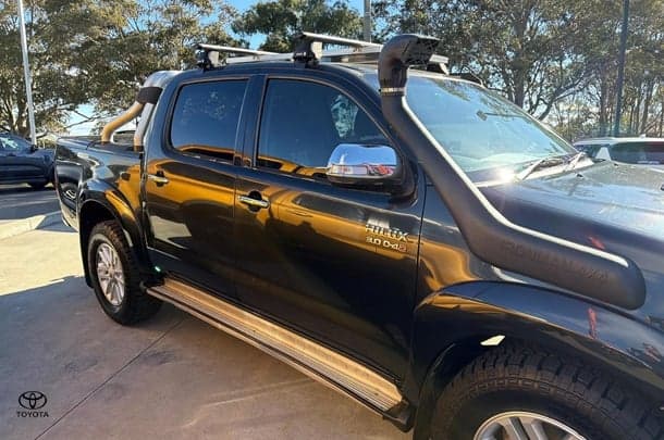 2012 Toyota Hilux SR5 in Grey