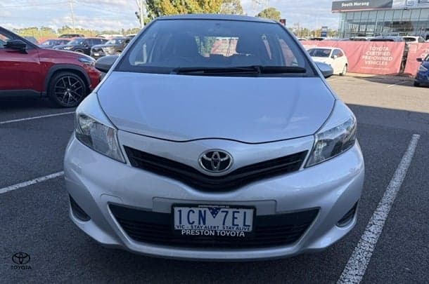 2014 Toyota Yaris YR in Silver