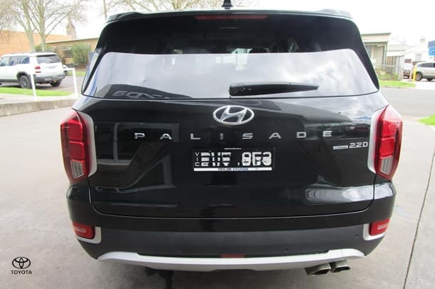 2021 Hyundai Palisade Elite in Black