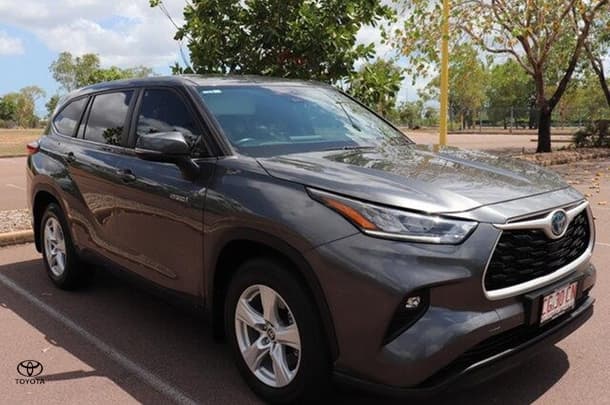 2023 Toyota Kluger GX in Grey