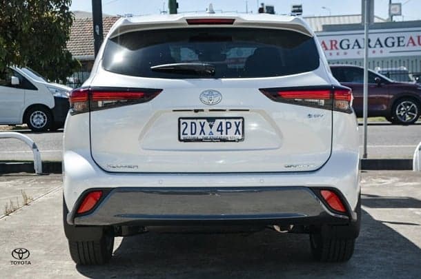 2025 Toyota Kluger AWD GRANDE in White
