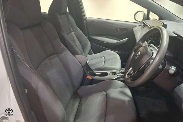2023 Toyota Corolla Ascent Sport in White