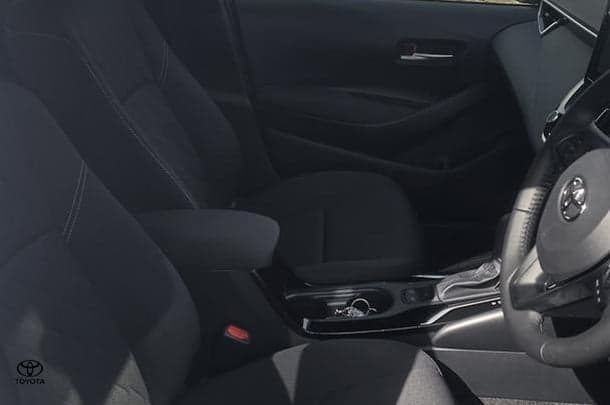 2025 Toyota Corolla SX in Silver