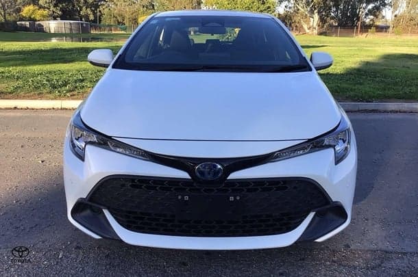 2023 Toyota Corolla Ascent Sport Hybrid in White