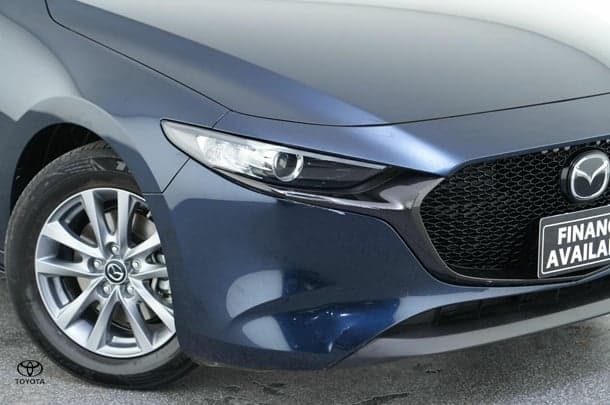 2024 Mazda 3 G20 Pure in Blue