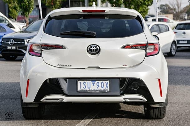 2020 Toyota Corolla ZR in White