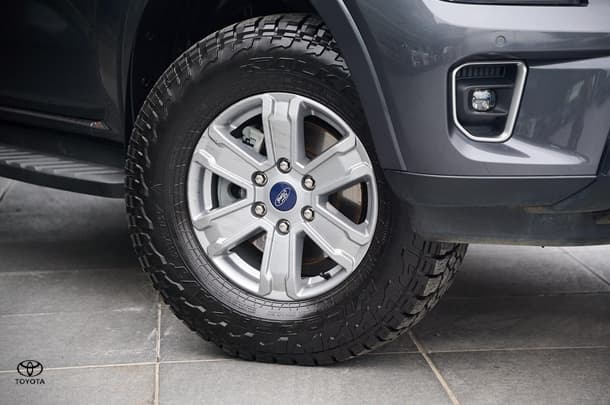 2022 Ford Everest Ambiente in Grey