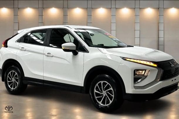 2024 Mitsubishi Eclipse Cross ES in White