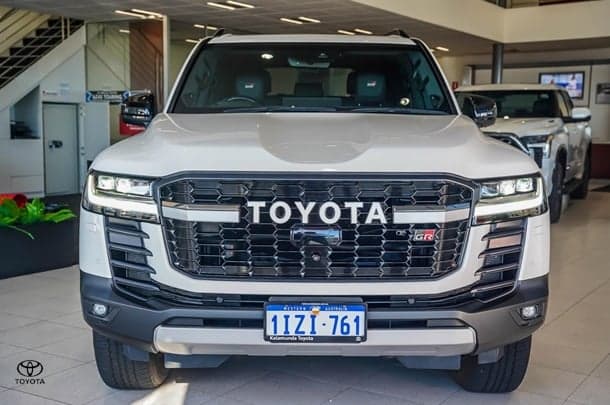 2023 Toyota Landcruiser GR Sport in White