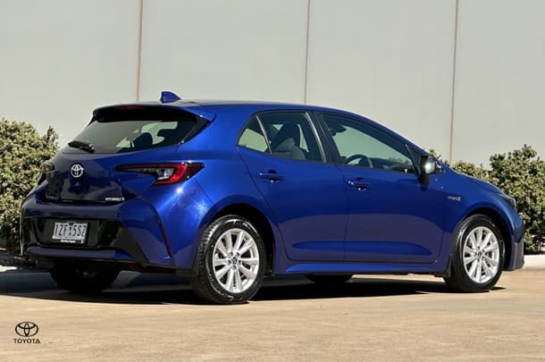 2023 Toyota Corolla Ascent Sport Hybrid in Blue