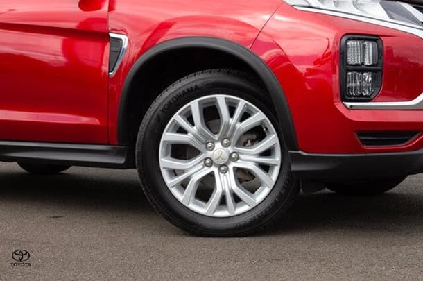 2021 Mitsubishi ASX ES Plus in Red