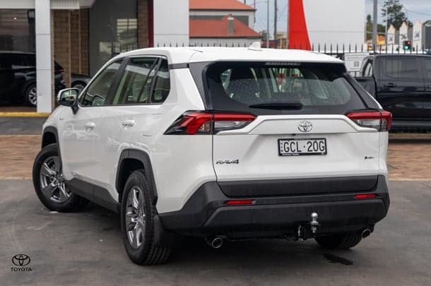 2025 Toyota RAV4 GX in White
