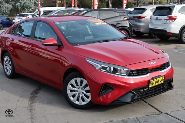 2023 Kia Cerato S in Red